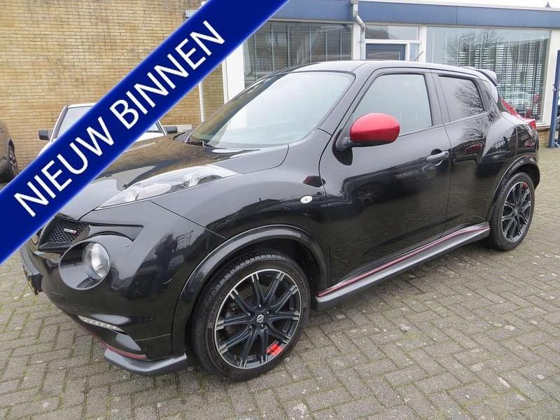 Zwart Gebruikt 2013 Nissan Juke Nismo SUV | € 9.950 (Eerlijke prijs) - Afbeelding 1/4