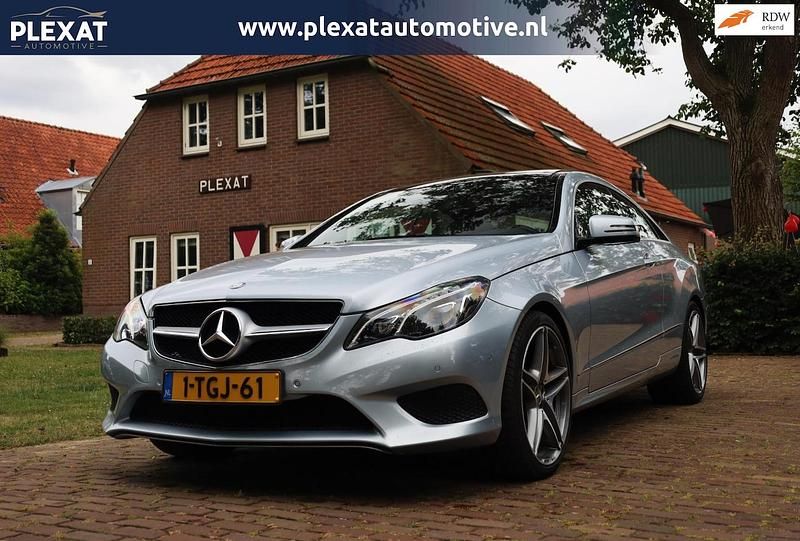 Grijs Gebruikt 2014 Mercedes E200 Ambition Coupé | € 17.945 (Goede deal) - Afbeelding 1/4