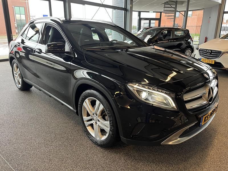 Occasion Mercedes GLA180 Ambition 122 PK (89 kW) 2016 Zwart (metallic) SUV