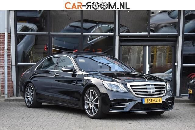 Zwart Occasion 2019 Mercedes S450 Premium Plus Sedan | € 52.450 (Eerlijke prijs) - Afbeelding 1/4