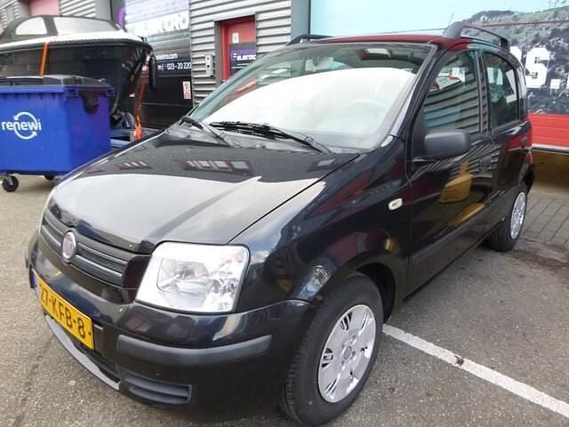 Zwart Occasion 2009 Fiat Panda Hatchback | € 2.247 (Eerlijke prijs) - Afbeelding 1/4