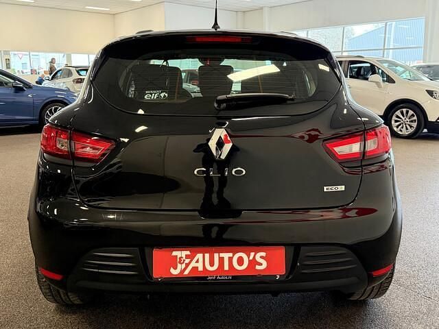 Occasion Renault Clio IV Zen 90 PK (66 kW) 2017 Zwart (metallic) Hatchback
