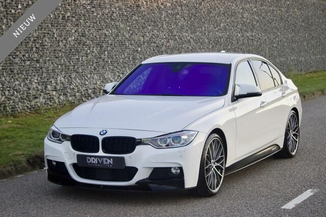 Wit Gebruikt 2013 BMW 328 M Performance Sedan | € 19.990 (Duur) - Afbeelding 1/4