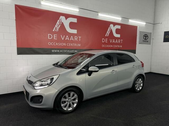 Beige Gebruikt 2012 Kia Rio Plus Hatchback | € 5.499 (Eerlijke prijs) - Afbeelding 1/4