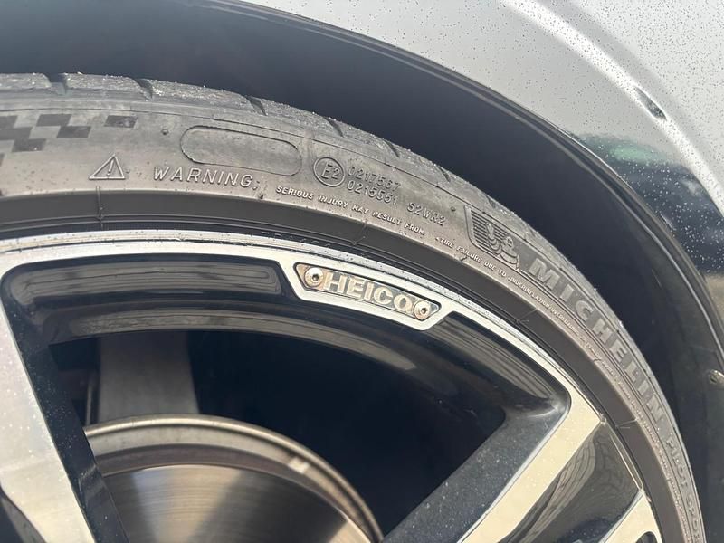 Occasion Volvo V60 R-Design 2022 Zwart Stationwagen