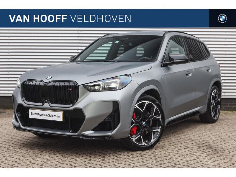 Grijs Gebruikt 2025 BMW X1 Executive SUV | € 79.950 - Afbeelding 1/4