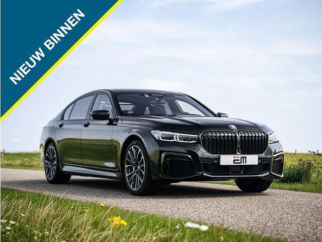 Zwart Gebruikt 2022 BMW 745e Executive Sedan | € 59.995 (Goede deal) - Afbeelding 1/4
