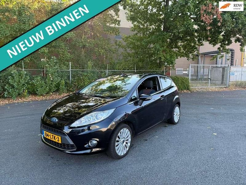 Zwart Gebruikt 2009 Ford Fiesta Ghia Hatchback | € 3.299 (Super prijs) - Afbeelding 1/4