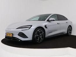 Grijs metallic Gebruikt 2025 BYD Seal Design Sedan | € 43.945 (Eerlijke prijs) - Afbeelding 1/3