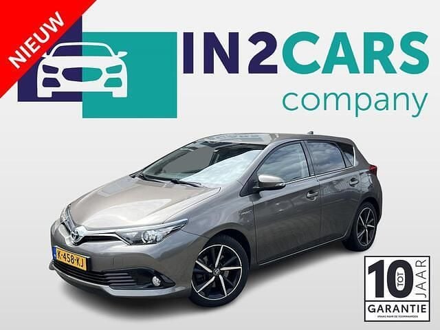 Grijs Gebruikt 2017 Toyota Auris Hatchback | € 15.700 (Eerlijke prijs) - Afbeelding 1/4
