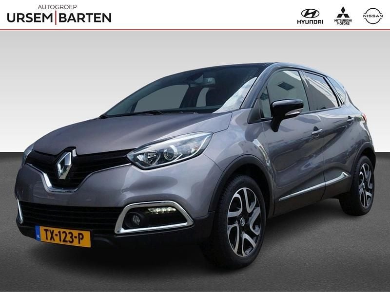 Grijs, metallic lak Gebruikt 2017 Renault Captur Dynamique SUV | € 10.930 (Eerlijke prijs) - Afbeelding 1/4