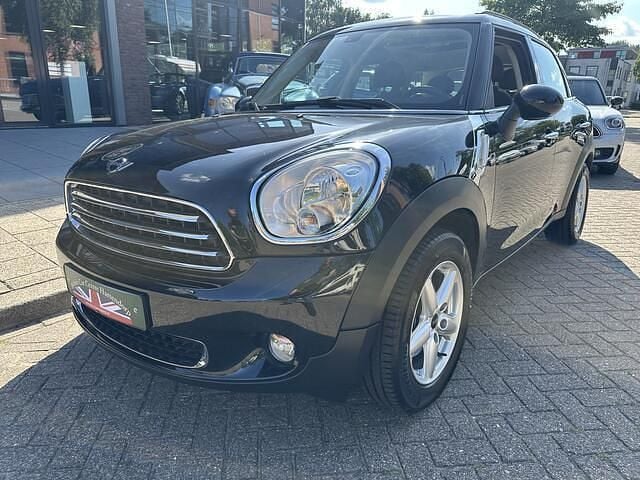 Zwart Gebruikt 2012 Mini One Countryman Business SUV | € 10.645 (Eerlijke prijs) - Afbeelding 1/4