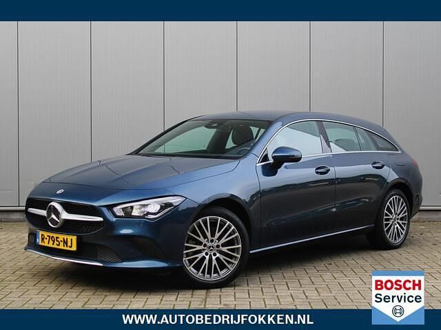 Blauw Gebruikt 2022 Mercedes CLA250 Shooting Brake Luxury Stationwagen | € 31.950 (Eerlijke prijs) - Afbeelding 1/4