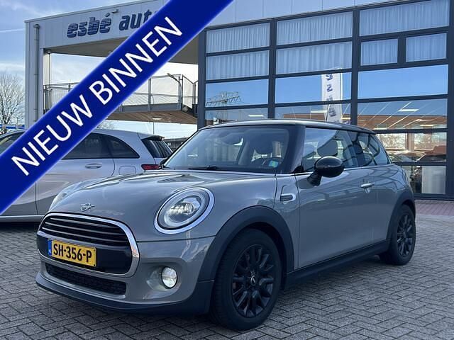 Occasion Mini Cooper Business 136 PK (100 kW) 2018 Grijs Hatchback