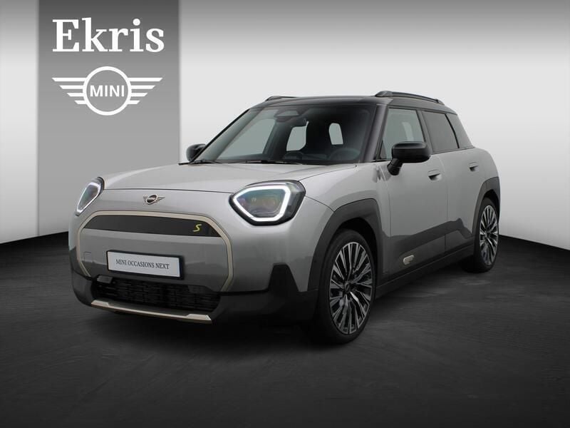 Grijs Gebruikt 2024 Mini Cooper Hatchback | € 38.950 - Afbeelding 1/4