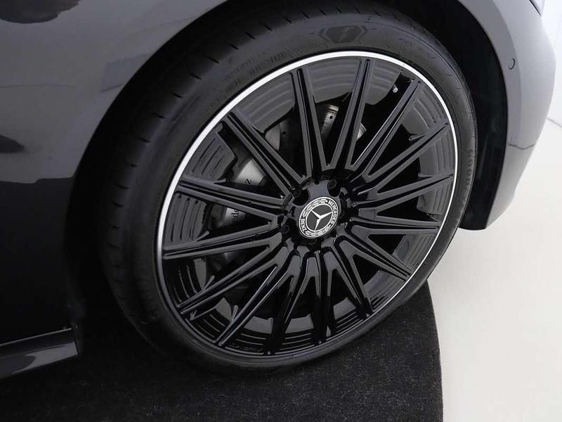 Occasion Mercedes CLE300 AMG line 258 PK (189 kW) 2024 Grijs, metallic lak Coupé