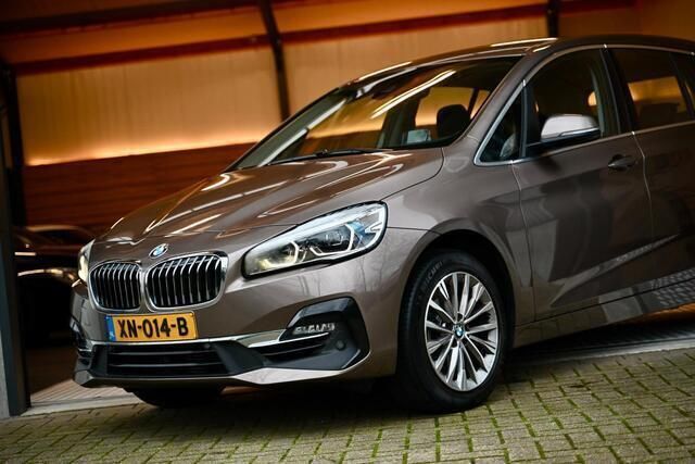 Occasion BMW 216 Executive 109 PK (80 kW) 2019 Beige Stationwagen