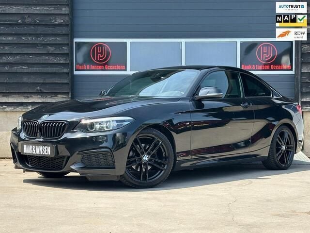 Zwart Gebruikt 2018 BMW 218 Executive Coupé | € 16.995 (Goede deal) - Afbeelding 1/4