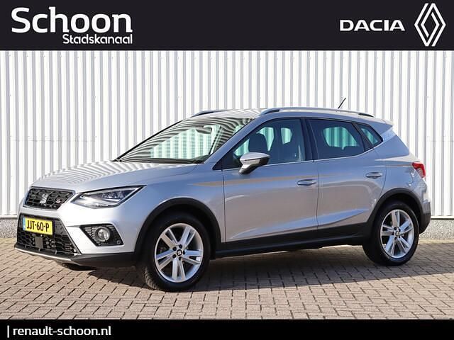 Grijs Gebruikt 2021 Seat Arona Business SUV | € 18.950 (Eerlijke prijs) - Afbeelding 1/4