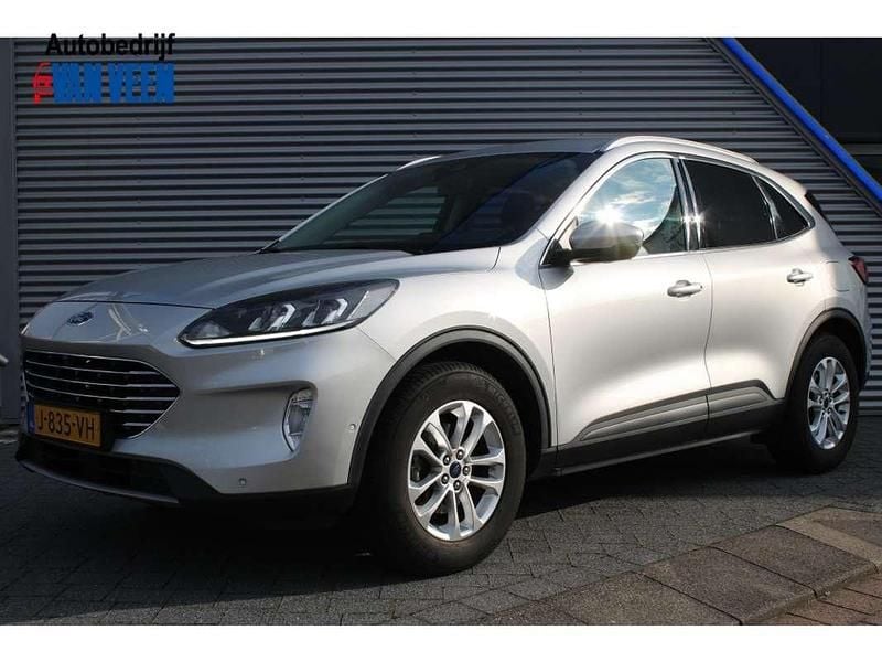 Grijs Gebruikt 2020 Ford Kuga Titanium SUV | € 21.945 (Super prijs) - Afbeelding 1/4
