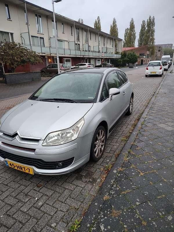 Occasion Citroën C4 VTR Sport 109 PK (80 kW) 2005 Zilver Coupé