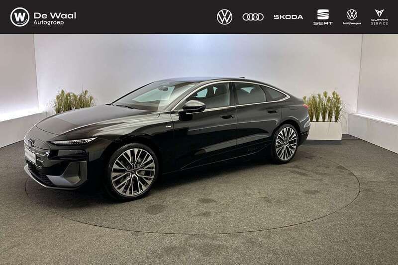 Zwart, metallic lak Nieuw 2025 Audi e-tron Advanced SUV | € 76.270 (Super prijs) - Afbeelding 1/4