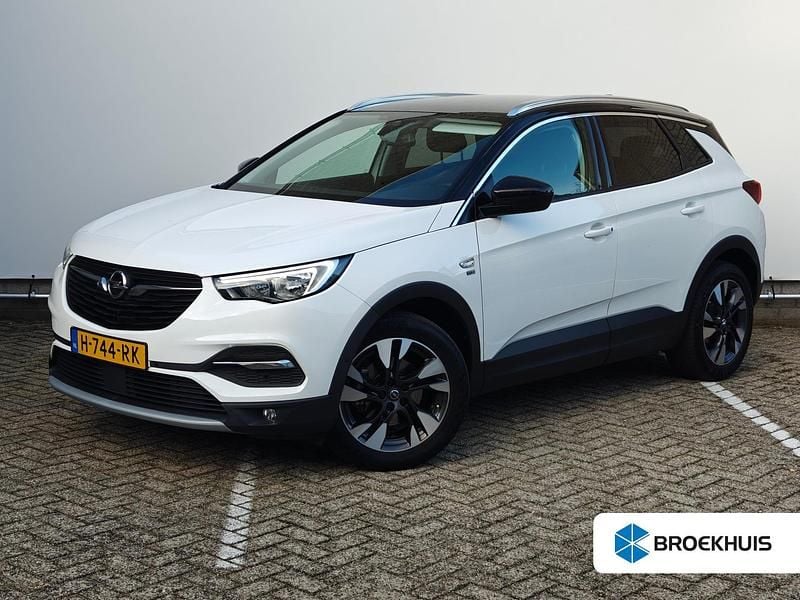 Wit Occasion 2019 Opel Grandland X Edition SUV | € 15.400 (Eerlijke prijs) - Afbeelding 1/4