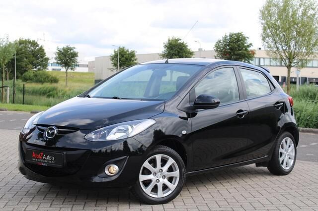 Zwart Gebruikt 2012 Mazda 2 Hatchback | € 6.999 (Eerlijke prijs) - Afbeelding 1/4