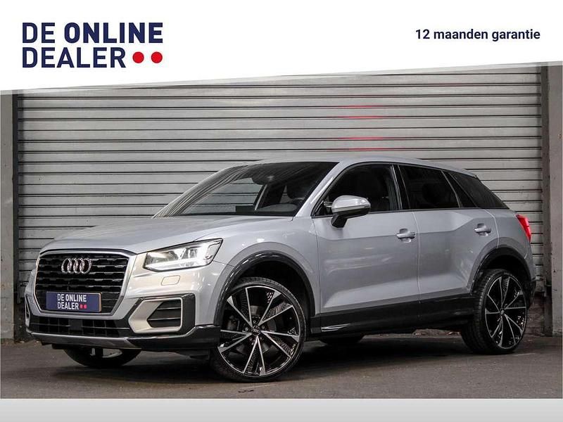 Grijs Gebruikt 2017 Audi Q2 Sport SUV | € 21.850 (Eerlijke prijs) - Afbeelding 1/4
