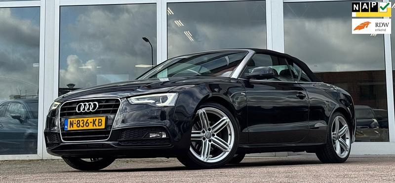 Zwart Occasion 2014 Audi A5 Cabriolet Proline Cabriolet | € 12.144 (Eerlijke prijs) - Afbeelding 1/3