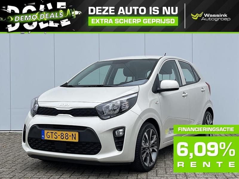 Creme Occasion 2024 Kia Picanto Comfort Hatchback | € 16.835 (Eerlijke prijs) - Afbeelding 1/3