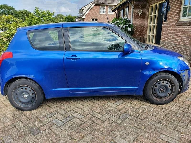 Occasion Suzuki Swift GLS 92 PK (67 kW) 2007 Blauw Hatchback