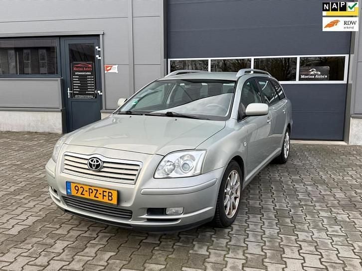 Groen Occasion 2005 Toyota Avensis Sol Stationwagen | € 2.250 (Eerlijke prijs) - Afbeelding 1/4
