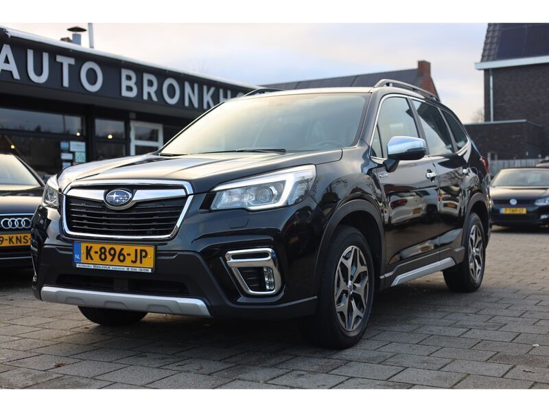 Zwart, metallic lak Gebruikt 2021 Subaru Forester Comfort SUV | € 31.950 (Super prijs) - Afbeelding 1/4