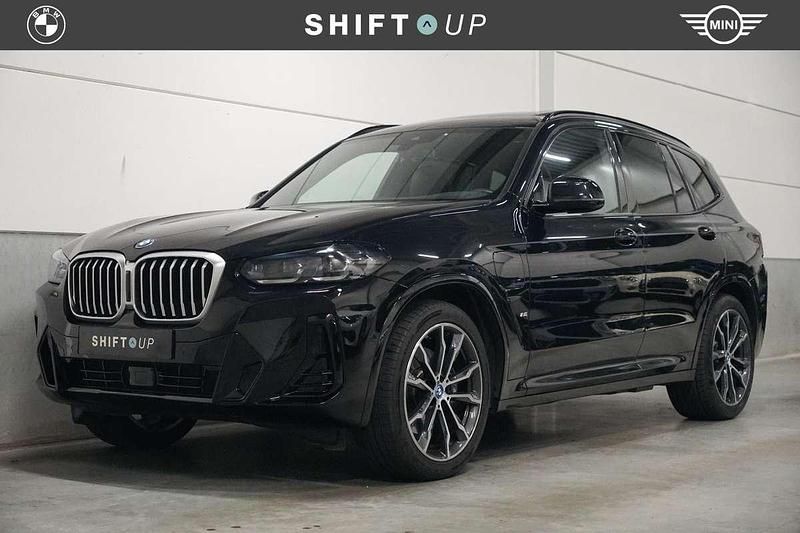 Zwart Occasion 2023 BMW X3 M Sport SUV | € 49.840 (Eerlijke prijs) - Afbeelding 1/3