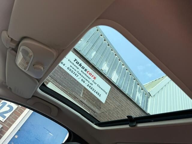 Occasion Renault Clio II Rip Curl 75 PK (55 kW) 2007 Zwart Hatchback