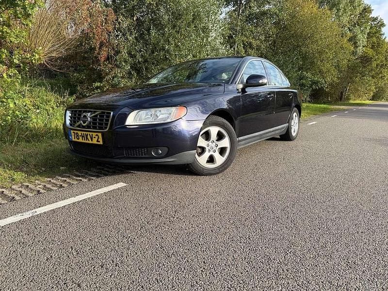 Blauw Gebruikt 2009 Volvo S80 Momentum Sedan | € 5.250 (Goede deal) - Afbeelding 1/4