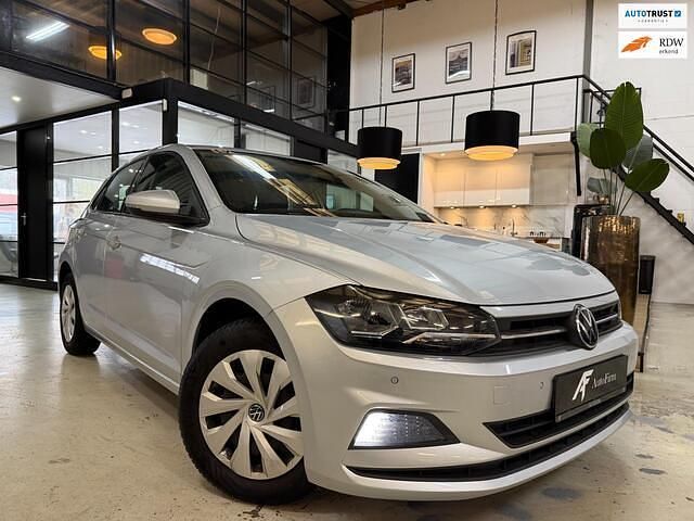 Zilver Occasion 2021 VW Polo Comfortline Hatchback | € 15.245 (Goede deal) - Afbeelding 1/4