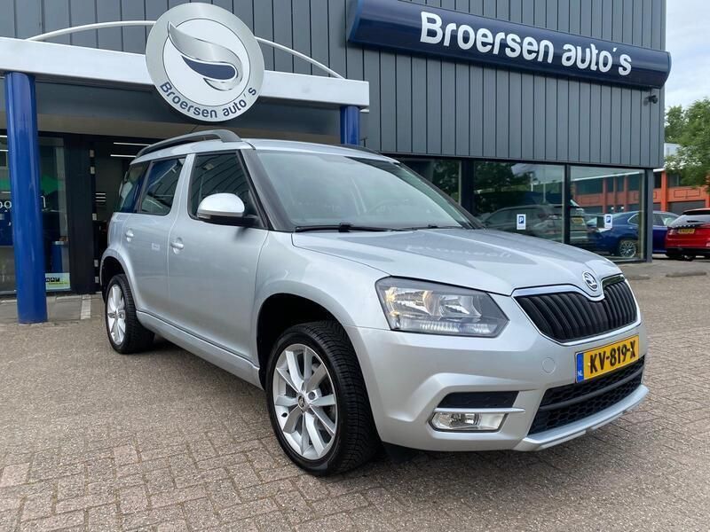 Grijs Gebruikt 2015 Skoda Yeti Ambition SUV | € 13.745 - Afbeelding 1/4
