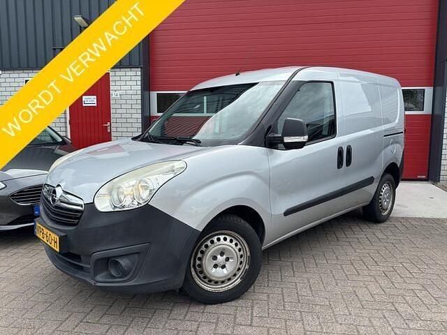 Grijs Gebruikt 2014 Opel Combo Selection MPV | € 6.888 (Eerlijke prijs) - Afbeelding 1/4