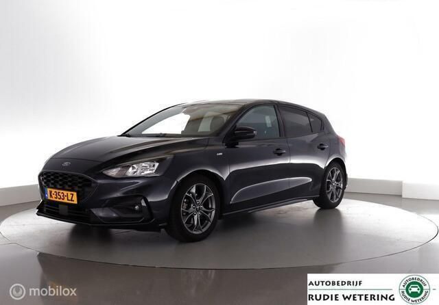 Blauw Gebruikt 2020 Ford Focus Business Edition Hatchback | € 17.950 (Eerlijke prijs) - Afbeelding 1/4