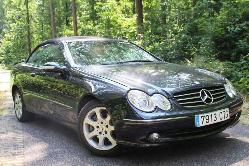 Blauw, metallic lak Gebruikt 2004 Mercedes CLK200 Elegance Cabriolet | € 7.100 (Super prijs) - Afbeelding 1/4
