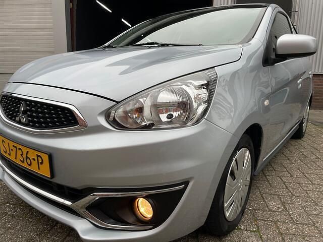 Occasion Mitsubishi Space Star 71 PK (52 kW) 2018 Grijs Hatchback