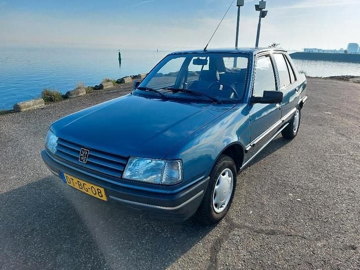 Occasion 1992 Peugeot 309 Hatchback | € 4.250 - Afbeelding 1/4