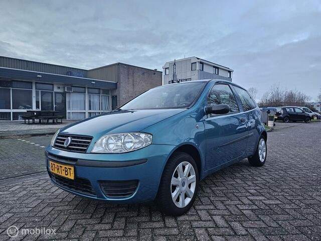 Occasion Fiat Punto Dynamic 60 PK (44 kW) 2005 Groen Hatchback