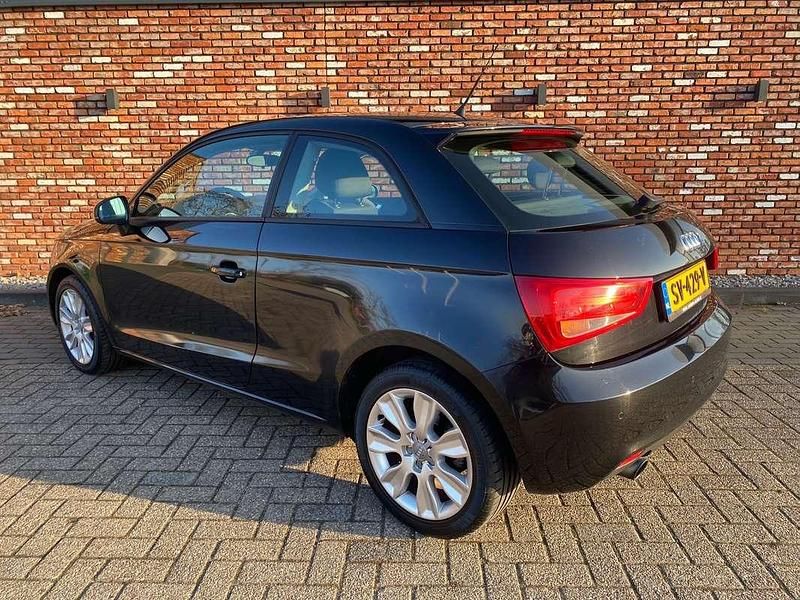 Occasion Audi A1 Ambition 86 PK (63 kW) 2011 Zwart (metallic) Hatchback
