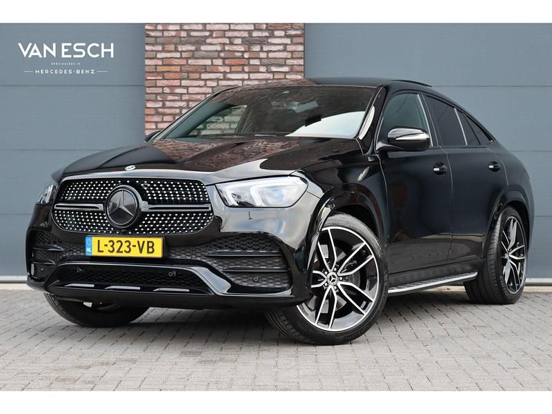 Zwart Gebruikt 2020 Mercedes GLE400 Coupé | € 65.000 - Afbeelding 1/4