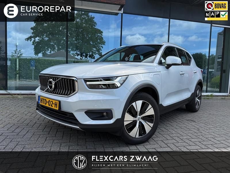 Wit Gebruikt 2021 Volvo XC40 Inscription SUV | € 29.890 (Super prijs) - Afbeelding 1/4
