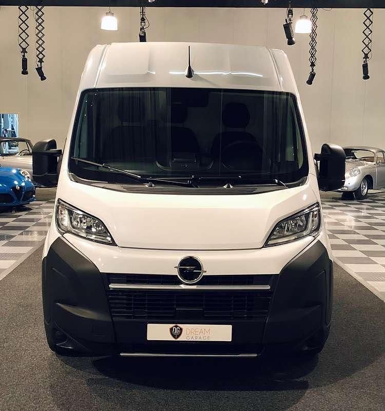 Occasion Opel Movano 140 PK (102 kW) 2024 Wit Van