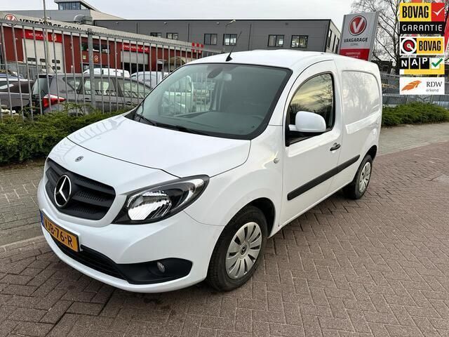 Wit Gebruikt 2021 Mercedes Citan 109 Van | € 13.163 (Iets duurder) - Afbeelding 1/4